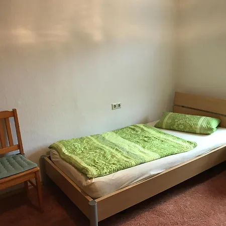 Gruener Baum Гостевой дом Mietingen