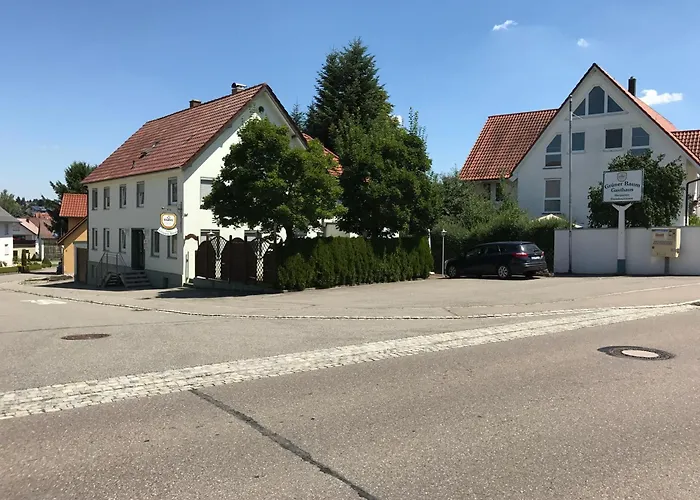 Gruener Baum בית הארחה *